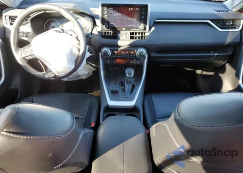 2020 Toyota Rav4 Xle Premium из США, поврежденный, VIN 2T3A1RFV8LC063888